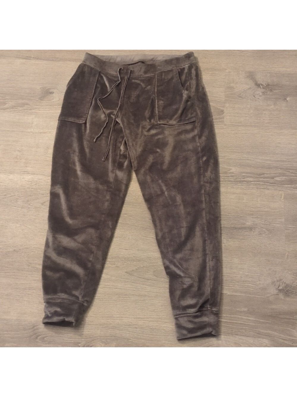 House of harlow 1960 x Nicole Richie gray velour joggers size medium